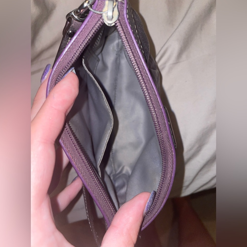 Coach wristlet - Picture 3 of 10